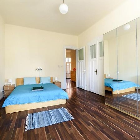 Arpa Flat Sunny Lejlighed Budapest Eksteriør billede